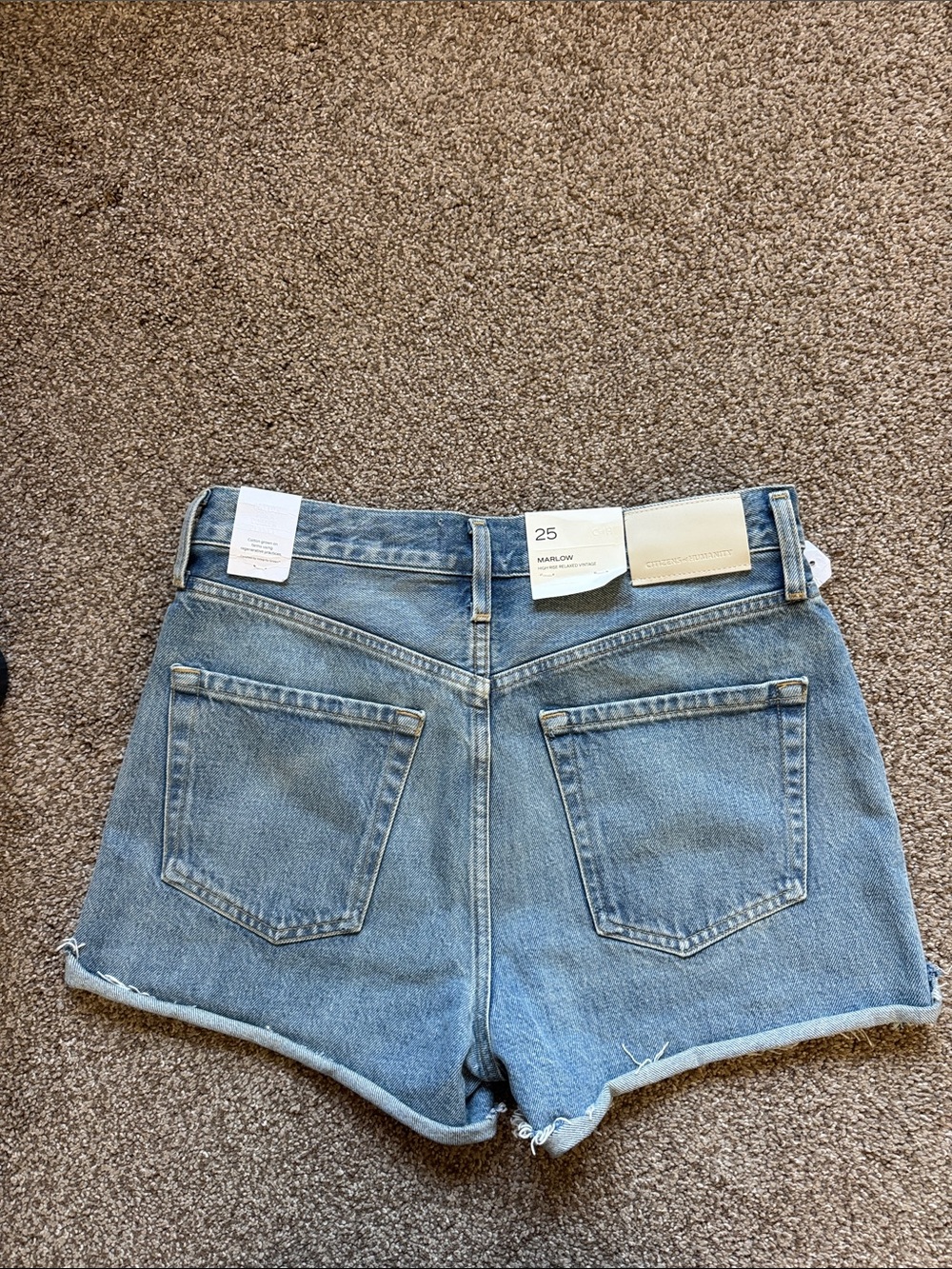 NWT Citizens of Humanity Marlow Shorts Size 25